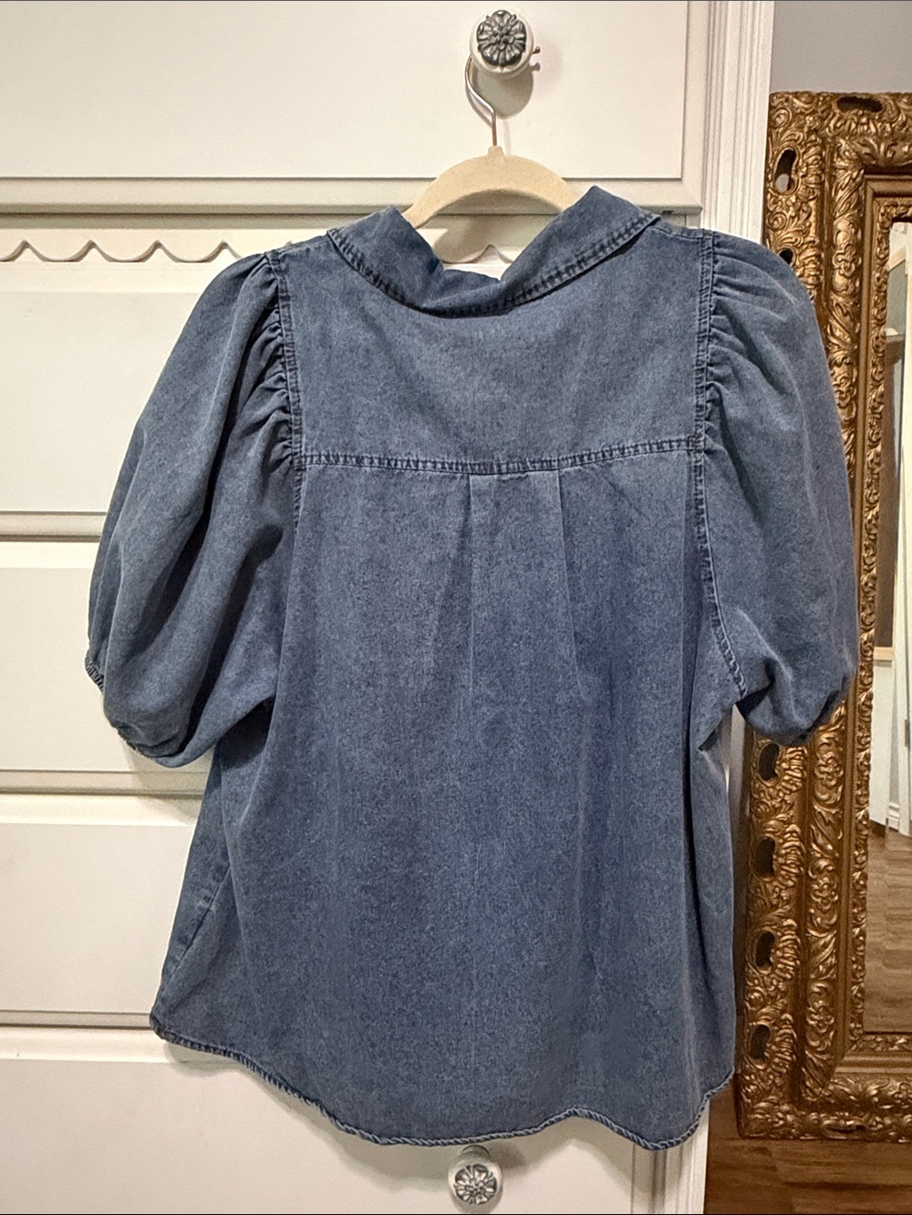 Relaxed Wash Denim Puff-Sleeve Top - Blue - Picture 4 of 4